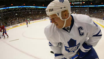 TORONTO, ON - NOVEMBER 13: Mats Sundin #13 against the Montreal Canadiens. (Photo by Bruce Bennett/Getty Images)