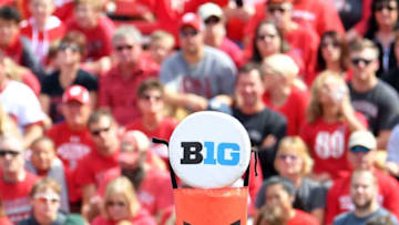 MADISON, WI - SEPTEMBER 08: A detailed view of the Big 10 yard marker during a game between the Wisconsin Badgers and the New Mexico Lobos at Camp Randall Stadium on September 8, 2018 in Madison, Wisconsin. Wisconsin defeated New Mexico 45-14. (Photo by Stacy Revere/Getty Images)