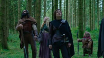 (L-R): Graydon (Tony Revolori), Boorman (Amar Chadha-Patel), Dove (Ellie Bamber), Kit (Ruby Cruz), Willow Ufgood (Warwick Davis) and Jade (Erin Kellyman) in Lucasfilm's WILLOW exclusively on Disney+. ©2022 Lucasfilm Ltd. & TM. All Rights Reserved.