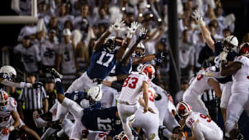 Arnold Ebiketie #17 of the Penn State Nittany Lions (Photo by Scott Taetsch/Getty Images)