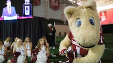 Oklahoma football is still big mad over Lincoln Riley. (Syndication: The Oklahoman)