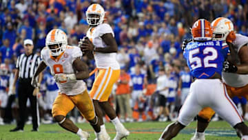 Tennessee quarterback Joe Milton III (7) looks to pass during a game at Ben Hill Griffin Stadium in Gainesville, Fla. on Saturday, Sept. 25, 2021.Kns Tennessee Florida Football
