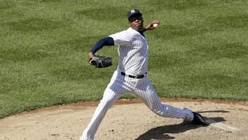 Jun 30, 2016; Bronx, NY, USA; New York Yankees relief pitcher Aroldis Chapman (54) pitches against the Texas Rangers during the ninth inning at Yankee Stadium. Yankees won 2-1. Mandatory Credit: Adam Hunger-USA TODAY Sports