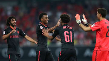 SHANGHAI, CHINA - JULY 19: Team of Arsenal FC celebrates after win the 2017 International Champions Cup football match between FC Bayern and Arsenal FC at Shanghai Stadium on July 19, 2017 in Shanghai, China. (Photo by Lintao Zhang/Getty Images)