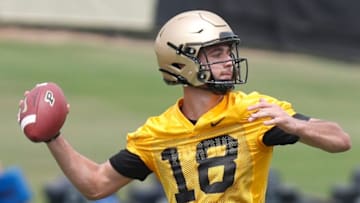 Purdue Boilermakers quarterback Brady Allen (18) throws the ball during a practice, Tuesday, Aug. 2, 2022, at Purdue University in West Lafayette, Ind.Purduefootball080222 Am9841