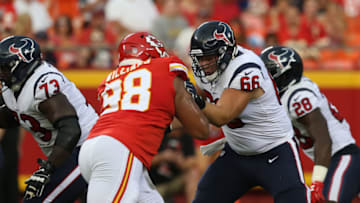 KANSAS CITY, MO - AUGUST 09: Kansas City Chiefs defensive tackle Xavier Williams (98) rushes against Houston Texans center Nick Martin (66) in the first quarter of an NFL preseason game between the Houston Texans and Kansas City Chiefs on August 9, 2018 at Arrowhead Stadium in Kansas City, MO. (Photo by Scott Winters/Icon Sportswire via Getty Images)