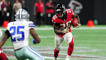 ATLANTA, GA - NOVEMBER 12: Tevin Coleman
