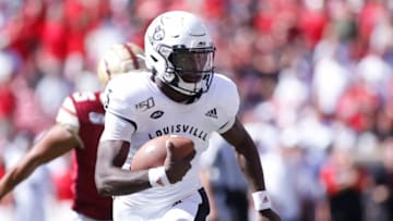 LOUISVILLE, KENTUCKY - OCTOBER 05: Micale Cunningham #3 of the Louisville Cardinals runs the ball for a touchdown in the game against the Boston College Eagles during the first quarter at Cardinal Stadium on October 05, 2019 in Louisville, Kentucky. (Photo by Justin Casterline/Getty Images)
