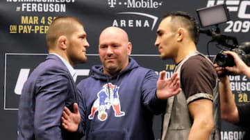 LAS VEGAS, NV - JANUARY 19: (L-R) No. 1 lightweight contender Khabib Nurmagomedov of Russia and No. 2 lightweight contender Tony Ferguson face off during the UFC 209 Ultimate Media Day event inside The Park Theater on January 19, 2017 in Las Vegas, Nevada. (Photo by Juan Cardenas/Zuffa LLC/Zuffa LLC via Getty Images)