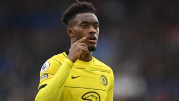 LEICESTER, ENGLAND - NOVEMBER 20: Callum Hudson-Odoi of Chelsea looks on during the Premier League match between Leicester City and Chelsea at The King Power Stadium on November 20, 2021 in Leicester, England. (Photo by Michael Regan/Getty Images)