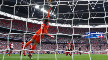LONDON, ENGLAND - APRIL 22: Alex McCarthy of Southampton makes a save during the The Emirates FA Cup Semi Final match between Chelsea and Southampton at Wembley Stadium on April 22, 2018 in London, England. (Photo by Dan Istitene/Getty Images)