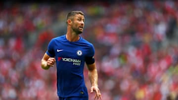 LONDON, ENGLAND - AUGUST 06: Gary Cahill of Chelsea speaks to his team-mates during the FA Community Shield match between Chelsea and Arsenal at Wembley Stadium on August 6, 2017 in London, England. (Photo by Dan Istitene/Getty Images)