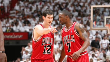 MIAMI - APRIL 27: Kirk Hinrich #12 and Ben Gordon #7 of the Chicago Bulls talk on the court in Game Three of the Eastern Conference Quarterfinals against the Miami Heat during the 2007 NBA Playoffs at American Airlines Arena on April 27, 2007 in Miami, Florida. The Bulls won 104-96. NOTE TO USER: User expressly acknowledges and agrees that, by downloading and/or using this Photograph, user is consenting to the terms and conditions of the Getty Images License Agreement. Mandatory Copyright Notice: Copyright 2007 NBAE (Photo by Victor Baldizon/NBAE via Getty Images)