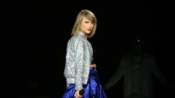 LAS VEGAS, NV - MAY 15: Recording artist Taylor Swift performs during Rock in Rio USA at the MGM Resorts Festival Grounds on May 15, 2015 in Las Vegas, Nevada. (Photo by Gabe Ginsberg/WireImage)