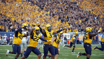 MORGANTOWN, WV - OCTOBER 01: The West Virginia Mountaineers celebrate after the Kansas State Wildcats missed a 33 yard field goal during the game on October 1, 2016 at Mountaineer Field in Morgantown, West Virginia. (Photo by Justin K. Aller/Getty Images)