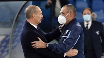 ROME, ITALY - NOVEMBER 20: Massimiliano Allegri (L) head coach of Juventus and Maurizio Sarri (R) head coach of SS Lazio prior the Serie A match between SS Lazio and Juventus at Stadio Olimpico on November 20, 2021 in Rome, Italy. (Photo by Giuseppe Bellini/Getty Images)