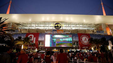 MIAMI, FL - DECEMBER 29: A general view of Hard Rock Stadium prior to the College Football Playoff Semifinal at the Capital One Orange Bowl between the Alabama Crimson Tide and the Oklahoma Sooners on December 29, 2018 in Miami, Florida. (Photo by Michael Reaves/Getty Images)