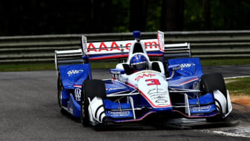 Helio Castroneves on course in qualifying for the Honda Indy Grand Prix of Alabama. Photo Credit: Bret Kelley/Courtesy of IndyCar