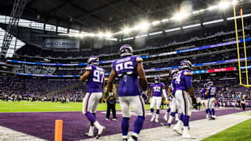 MINNEAPOLIS, MN - NOVEMBER 4: Members of the Minnesota Vikings defense warm up before the game against the Detroit Lions at U.S. Bank Stadium on November 4, 2018 in Minneapolis, Minnesota. (Photo by Stephen Maturen/Getty Images)
