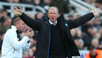 NEWCASTLE, ENGLAND - MARCH 05: Steve McLaren Newcastle unitedâs manager reacts during the Barclays Premier League match between Newcastle United and A.F.C. Bournemouth at St James Park on March 5, 2016 in Newcastle, England. (Photo by Ian MacNicol/Getty images)