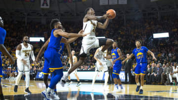 WICHITA, KS - NOVEMBER 10: Wichita State Shockers forward Darral Willis Jr. (21) during the home opening college basketball game between the Wichita State Shockers and the UMKC Kangaroos on November 10, 2017 at Charles Koch Arena in Wichita, Kansas. (Photo by William Purnell/Icon Sportswire via Getty Images)