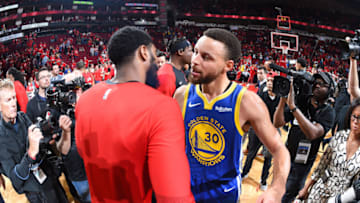 HOUSTON, TX - MAY 10: Iman Shumpert #1 of the Houston Rockets and Stephen Curry #30 of the Golden State Warriors talk after Game Six of the Western Conference Semifinals of the 2019 NBA Playoffs on May 10, 2019 at the Toyota Center in Houston, Texas. NOTE TO USER: User expressly acknowledges and agrees that, by downloading and/or using this photograph, user is consenting to the terms and conditions of the Getty Images License Agreement. Mandatory Copyright Notice: Copyright 2019 NBAE (Photo by Andrew D. Bernstein/NBAE via Getty Images)