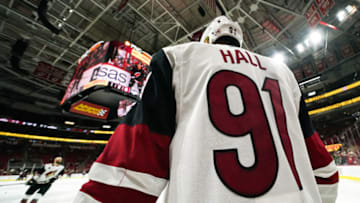RALEIGH, NC - JANUARY 10: Arizona Coyotes Left Wing Taylor Hall (91) warms up during a game between the Arizona Coyotes and the Carolina Hurricanes on January 10, 2019 at the PNC Arena in Raleigh, NC. (Photo by Greg Thompson/Icon Sportswire via Getty Images)