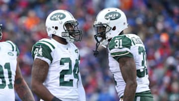Antonio Cromartie to the Kansas City Chiefs? (Photo by Tom Szczerbowski/Getty Images)