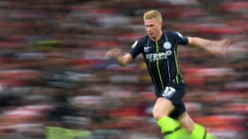 LONDON, ENGLAND - AUGUST 12: Kevin De Bruyne of Manchester City in action during the Premier League match between Arsenal FC and Manchester City at Emirates Stadium on August 12, 2018 in London, United Kingdom. (Photo by Michael Regan/Getty Images)