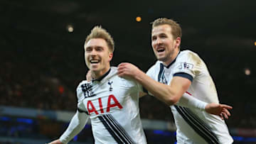 MANCHESTER, ENGLAND - FEBRUARY 14: Christian Eriksen (L) of Tottenham Hotspur celebrates scoring his team's second goal with Harry Kane of Tottenham Hotspur during the Barclays Premier League match between Manchester City and Tottenham Hotspur at Etihad Stadium on February 14, 2016 in Manchester, England. (Photo by Alex Livesey/Getty Images)