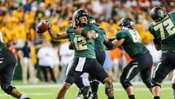 WACO, TX - SEPTEMBER 09: Baylor Bears quarterback Anu Solomon (12) looks downfield for an open receiver during the game between the Baylor Bears and the UTSA Roadrunners on September 9, 2017 at McLane Stadium in Waco, Texas. (Photo by Matthew Pearce/Icon Sportswire via Getty Images)