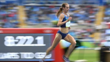 Aug 12, 2016; Rio de Janeiro, Brazil; Molly Huddle (USA) competes in the women