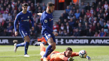 SOUTHAMPTON, ENGLAND - APRIL 14: Eden Hazard of Chelsea shoots during the Premier League match between Southampton and Chelsea at St Mary's Stadium on April 14, 2018 in Southampton, England. (Photo by Henry Browne/Getty Images)