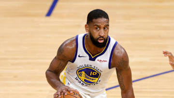 SAN FRANCISCO, CALIFORNIA - DECEMBER 12: Brad Wanamaker #10 of the Golden State Warriors in action against the Denver Nuggets during their NBA preseason game at Chase Center on December 12, 2020 in San Francisco, California. NOTE TO USER: User expressly acknowledges and agrees that, by downloading and or using this photograph, User is consenting to the terms and conditions of the Getty Images License Agreement. (Photo by Ezra Shaw/Getty Images)