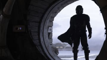 The Mandalorian (Pedro Pascal) in Lucasfilm’s THE MANDALORIAN.