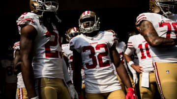 MINNEAPOLIS, MN - SEPTEMBER 09: Members of the San Francisco 49ers line up in the tunnel to take the field before the game against the Minnesota Vikings at U.S. Bank Stadium on September 9, 2018 in Minneapolis, Minnesota. (Photo by Stephen Maturen/Getty Images)