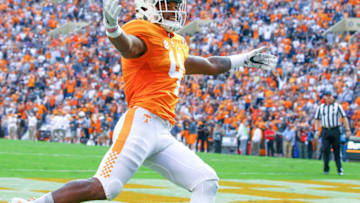 KNOXVILLE, TN - NOVEMBER 05: Tennessee Volunteers running back John Kelly (4) acknowledges the fans as he runs into the end zone for a first quarter touchdown during the NCAA football game between the Tennessee Volunteers and Tennessee Tech Golden Eagles on November 05, 2016, at Neyland Stadium in Knoxville,TN. Tennessee defeated Tennessee Tech 55 - 0. (Photo by Frank Mattia/Icon Sportswire via Getty Images)