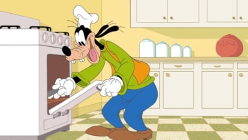 Disney Presents Goofy in How to Stay at Home on Disney Plus