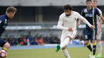 VERONA, ITALY - MAY 20: Mohamed Salah (R) of AS Roma scores his team's fourth goal during the Serie A match between AC ChievoVerona and AS Roma at Stadio Marc'Antonio Bentegodi on May 20, 2017 in Verona, Italy. (Photo by Dino Panato/Getty Images)