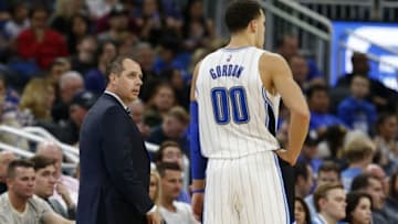Jan 6, 2017; Orlando, FL, USA; Orlando Magic head coach Frank Vogel talks with Orlando Magic forward Aaron Gordon (00) during the second quarter at Amway Center. Mandatory Credit: Kim Klement-USA TODAY Sports
