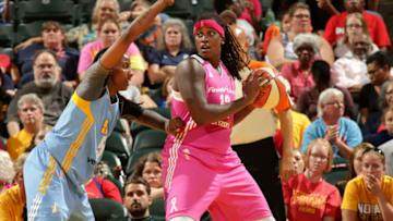 INDIANAPOLIS - SEPTEMBER 9: Lynetta Kizer