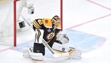 BOSTON, MA - JUNE 12: Boston Bruins goaltender Tuukka Rask (40) makes a great stick save. During Game 7 of the Stanley Cup Finals featuring the Boston Bruins against the St. Louis Blues on June 12, 2019 at TD Garden in Boston, MA. (Photo by Michael Tureski/Icon Sportswire via Getty Images)