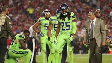 GLENDALE, AZ - NOVEMBER 09: Cornerback Richard Sherman