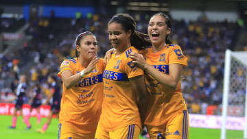 Chelsea Women (Photo by Alfredo Lopez/Jam Media/Getty Images)