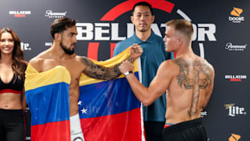 Bellator 204 - Omar Moralesv Troy Nawrocki (Credit: Bellator MMA)
