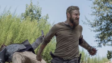 Ross Marquand as Aaron - The Walking Dead _ Season 10, Episode 9 - Photo Credit: Chuck Zlotnick/AMC