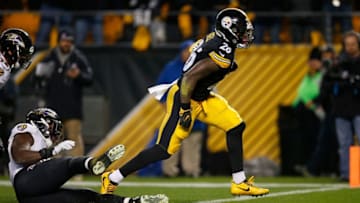 Le'Veon Bell #26 - (Photo by Justin K. Aller/Getty Images)