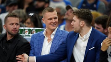 Kristaps Porzingis #6 of the Dallas Mavericks (Photos by Darren Carroll/NBAE via Getty Images)
