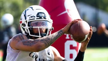 Cincinnati Bearcats wide receiver Trent Cloud catches a pass during practice. Cincinnati Bearcats Athletics.