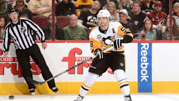 GLENDALE, AZ - FEBRUARY 11: Kris Letang